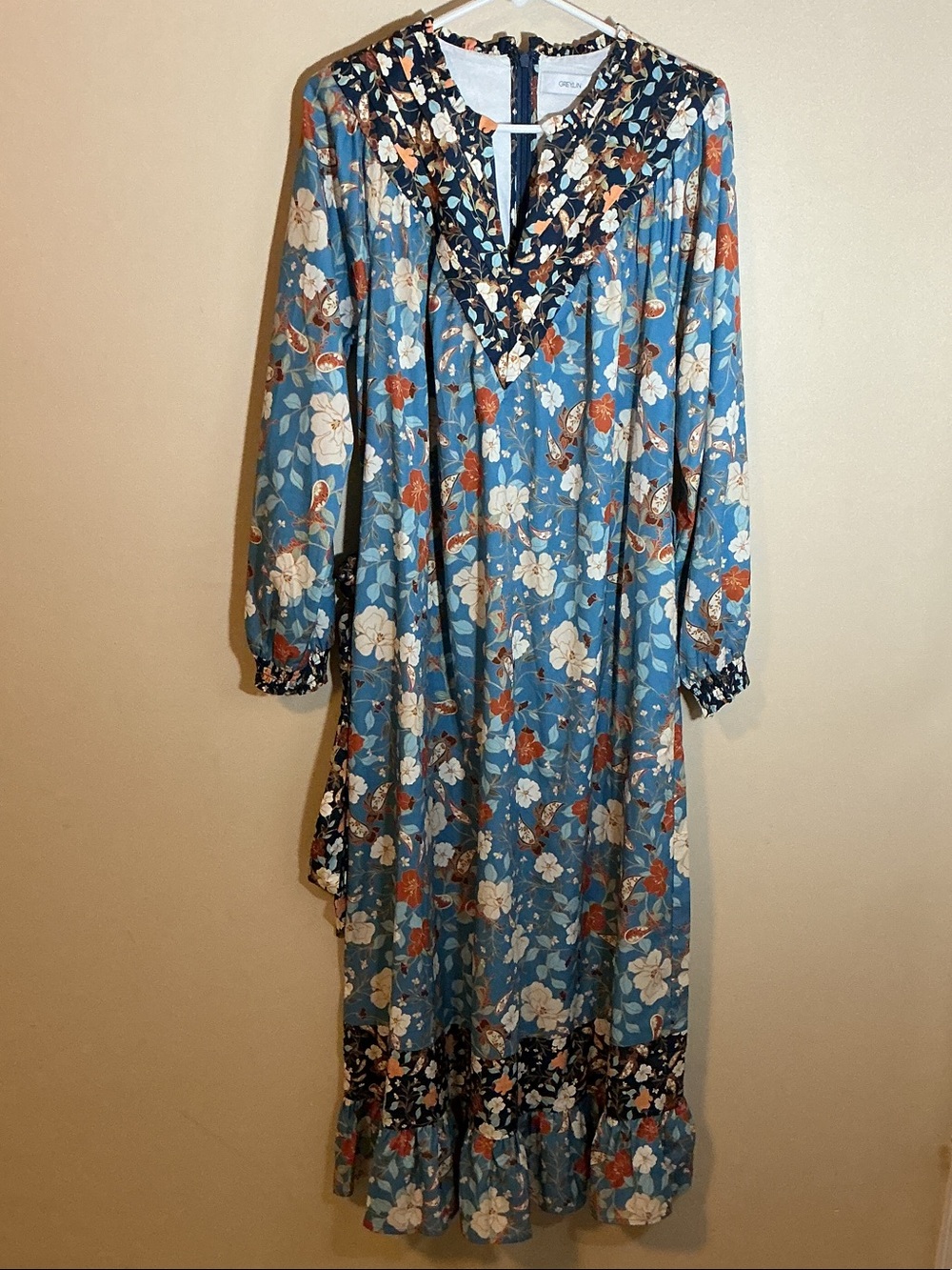 Greylin Floral Maxi Dress - Blue Floral - Fully Lined - Large